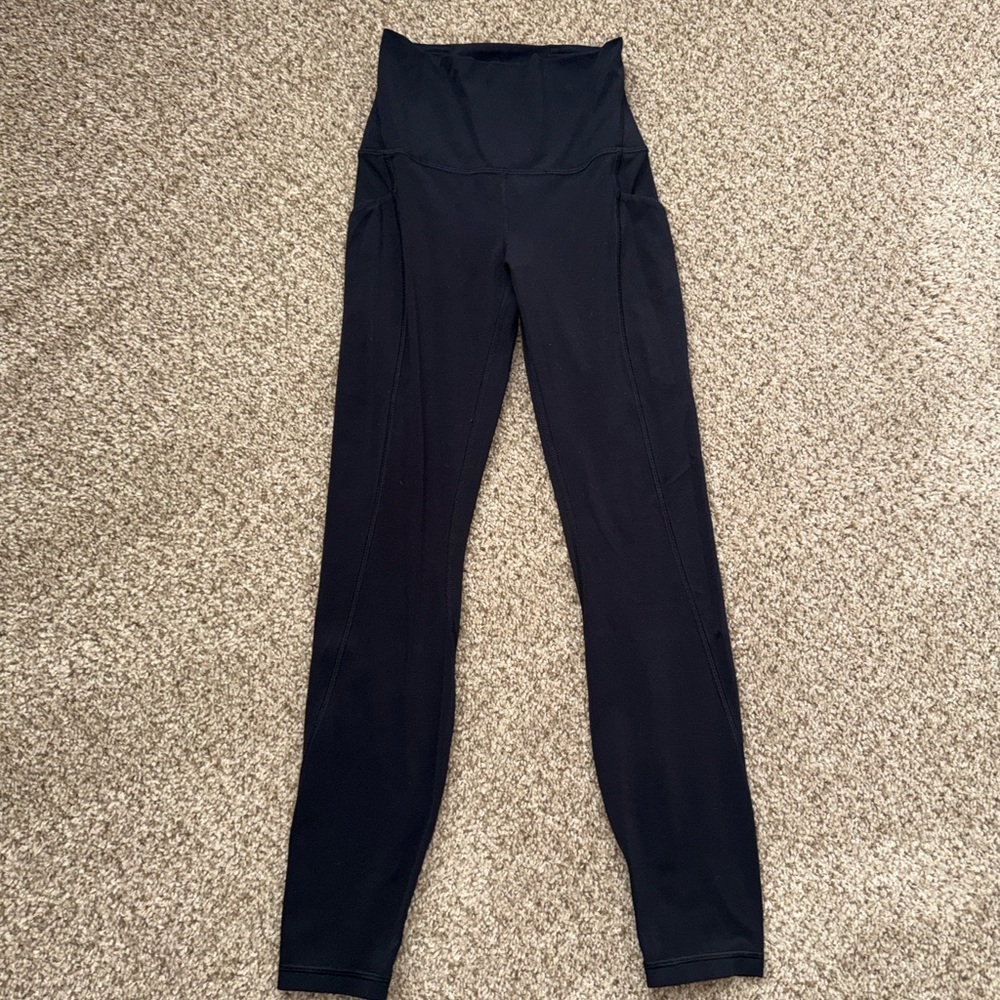 ✨100% AUTHENTIC LULULEMON ALIGN BLACK LEGGINGS SZ 2 GOOD/USED CONDITION!✨